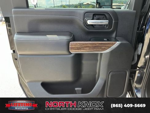 Used 2020 Chevrolet Silverado 2500 High Country w/ Gooseneck/5TH Wheel Package AWD/4WD image 16