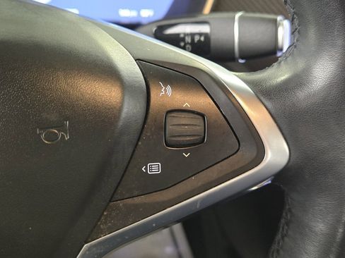 Used 2017 Tesla Model S 75D image 12