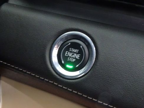 Certified 2023 Cadillac Escalade ESV Premium Luxury AWD/4WD image 10