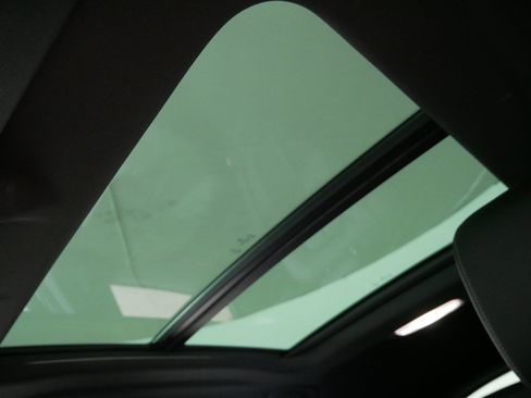 Used 2018 BMW X2 xDrive28i w/ M SportX Package image 32