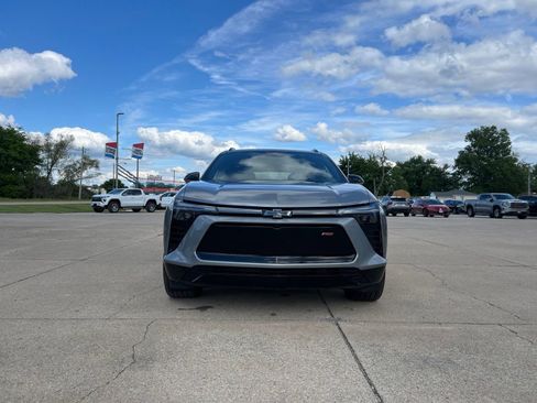 Used 2024 Chevrolet Blazer EV RS AWD/4WD image 8