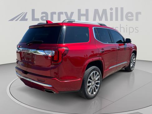 Used 2023 GMC Acadia Denali FWD image 5
