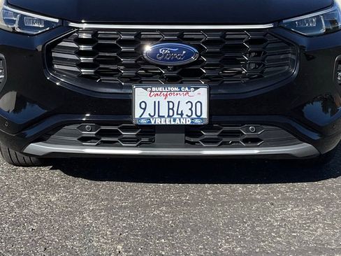 Used 2024 Ford Escape ST-Line Elite w/ Premium Technology Package image 17