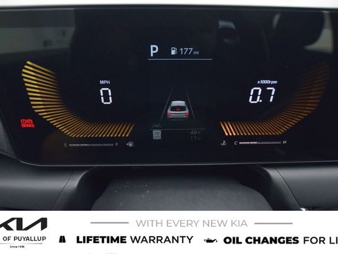 New 2025 Kia K4 LXS image 18