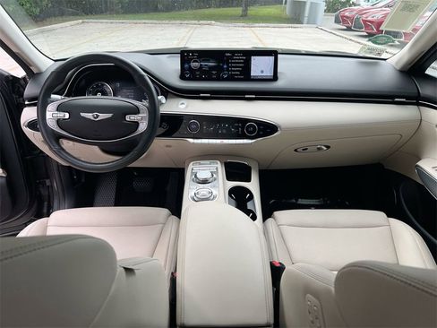 Used 2023 Genesis GV70 2.5T w/ Select Package image 21