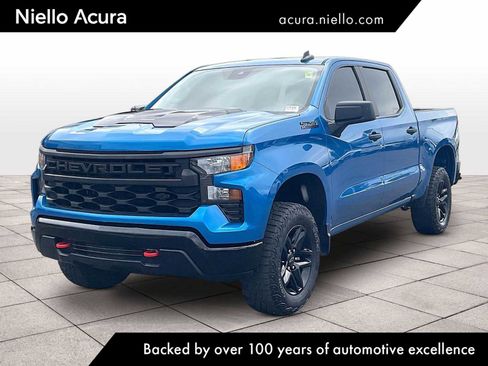 Used 2024 Chevrolet Silverado 1500 Custom Trail Boss w/ LPO, Dark Essentials Package AWD/4WD image 1