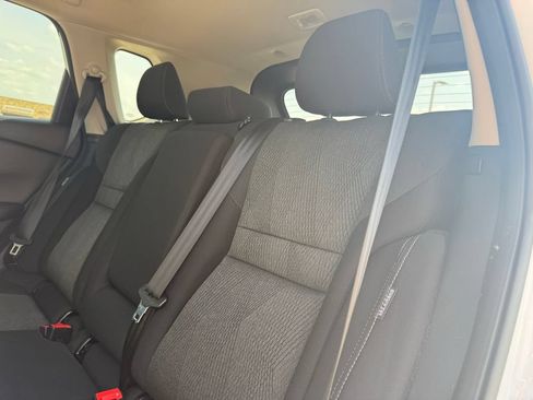 Used 2024 Nissan Rogue SV FWD image 17