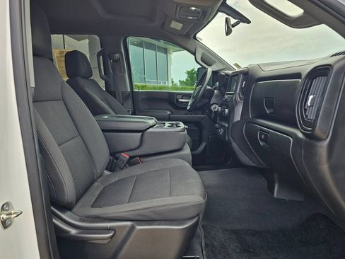 Used 2023 Chevrolet Silverado 2500 Custom w/ Custom Value Package AWD/4WD image 27