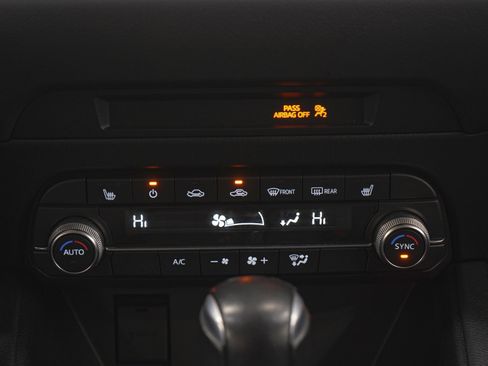 Used 2020 MAZDA CX-5 Touring image 17