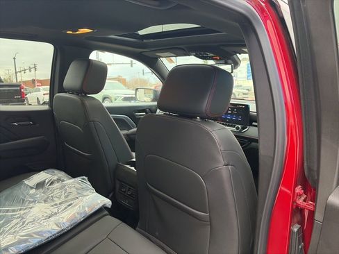 New 2026 Chevrolet Colorado Z71 w/ Technology Package AWD/4WD image 35