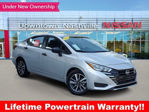 Certified 2025 Nissan Versa S w/ S Plus Package FWD image 1