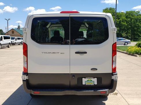 Used 2017 Ford Transit 150 130 Low Roof RWD image 4
