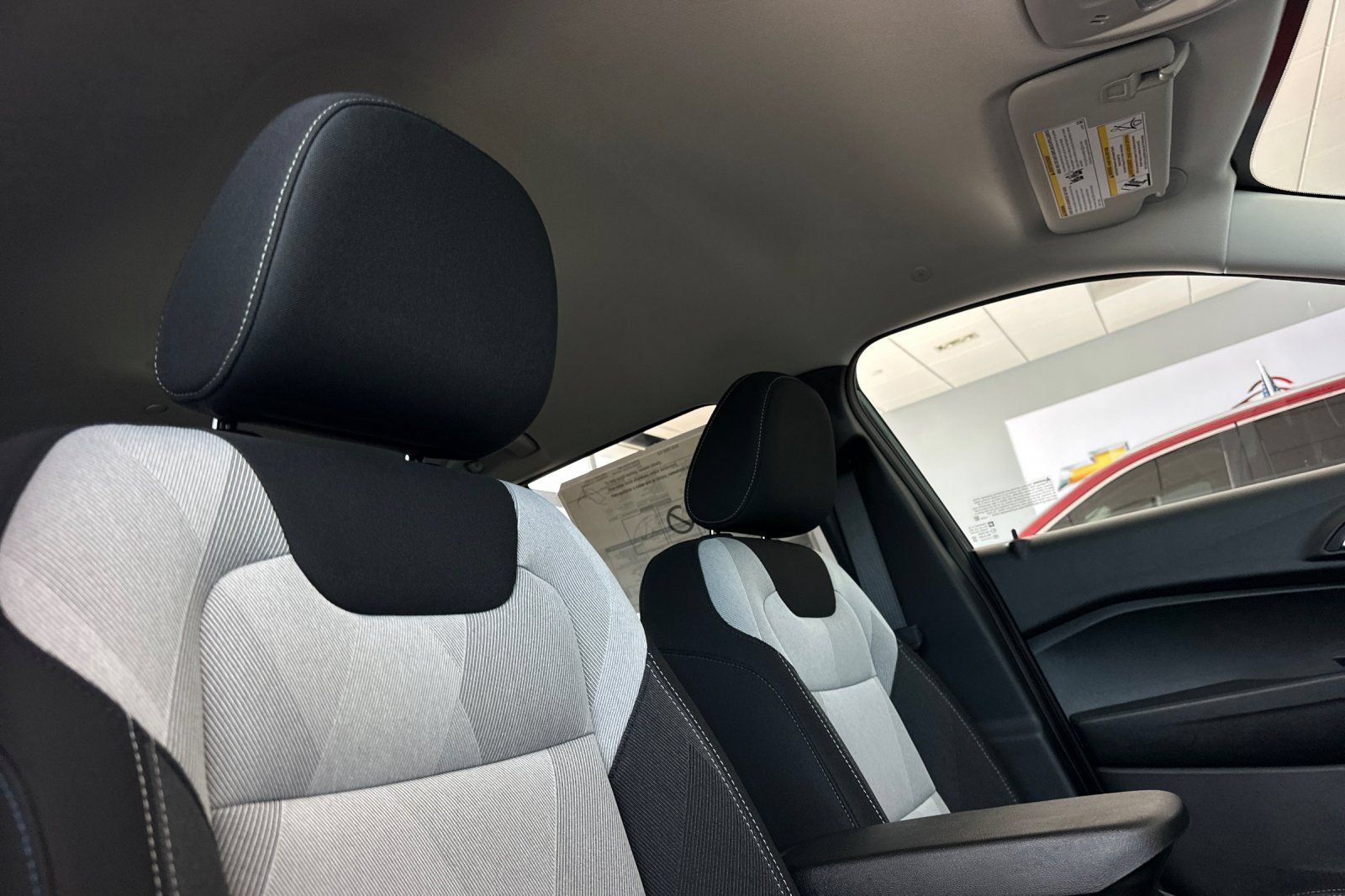 New 2026 Chevrolet Trax LS w/ LS Convenience Package FWD image 17