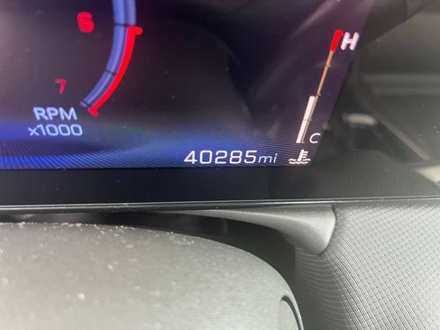 Used 2025 Chevrolet TrailBlazer LT FWD image 39