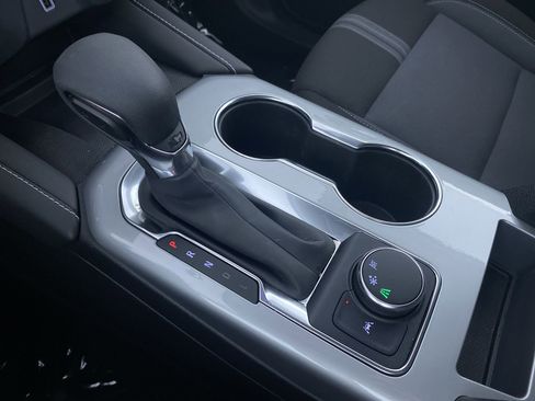 Certified 2024 Chevrolet Blazer LT w/ Convenience Package image 7