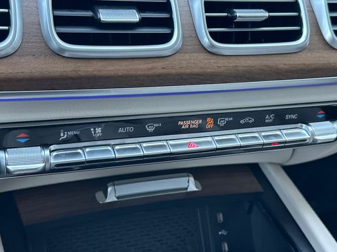 New 2026 Mercedes-Benz GLE 580 4MATIC image 21