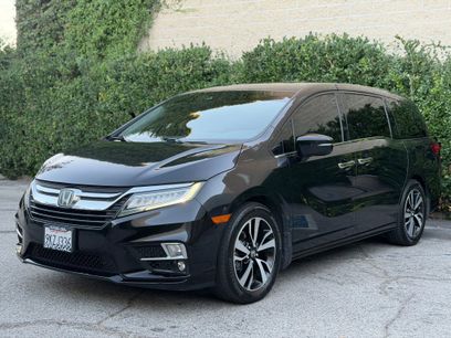 Used 2018 Honda Odyssey Elite