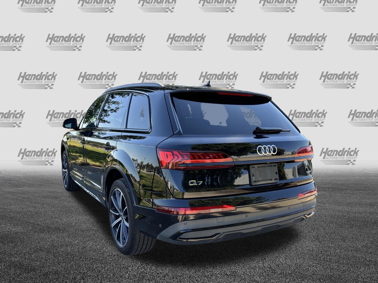 Used 2024 Audi Q7 3.0T Premium Plus AWD/4WD image 9