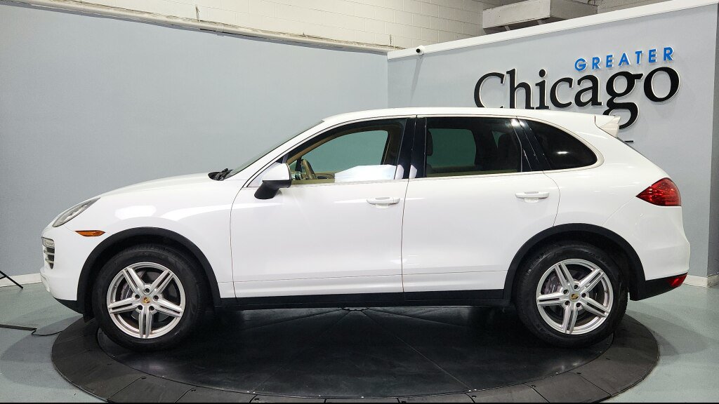 Used 2014 Porsche Cayenne Platinum Edition AWD/4WD image 7