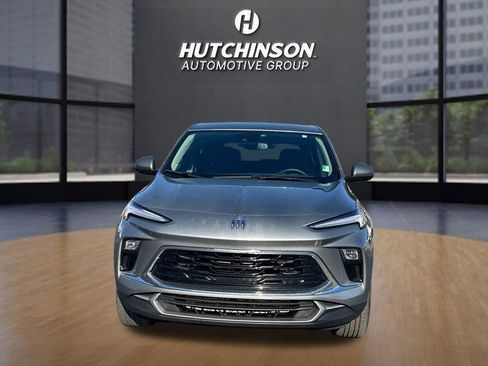 Certified 2024 Buick Encore GX Preferred w/ Comfort Package image 8