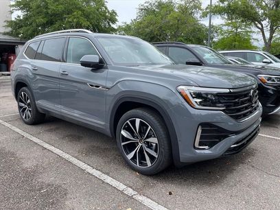 New 2026 Volkswagen Atlas SEL Premium R-Line
