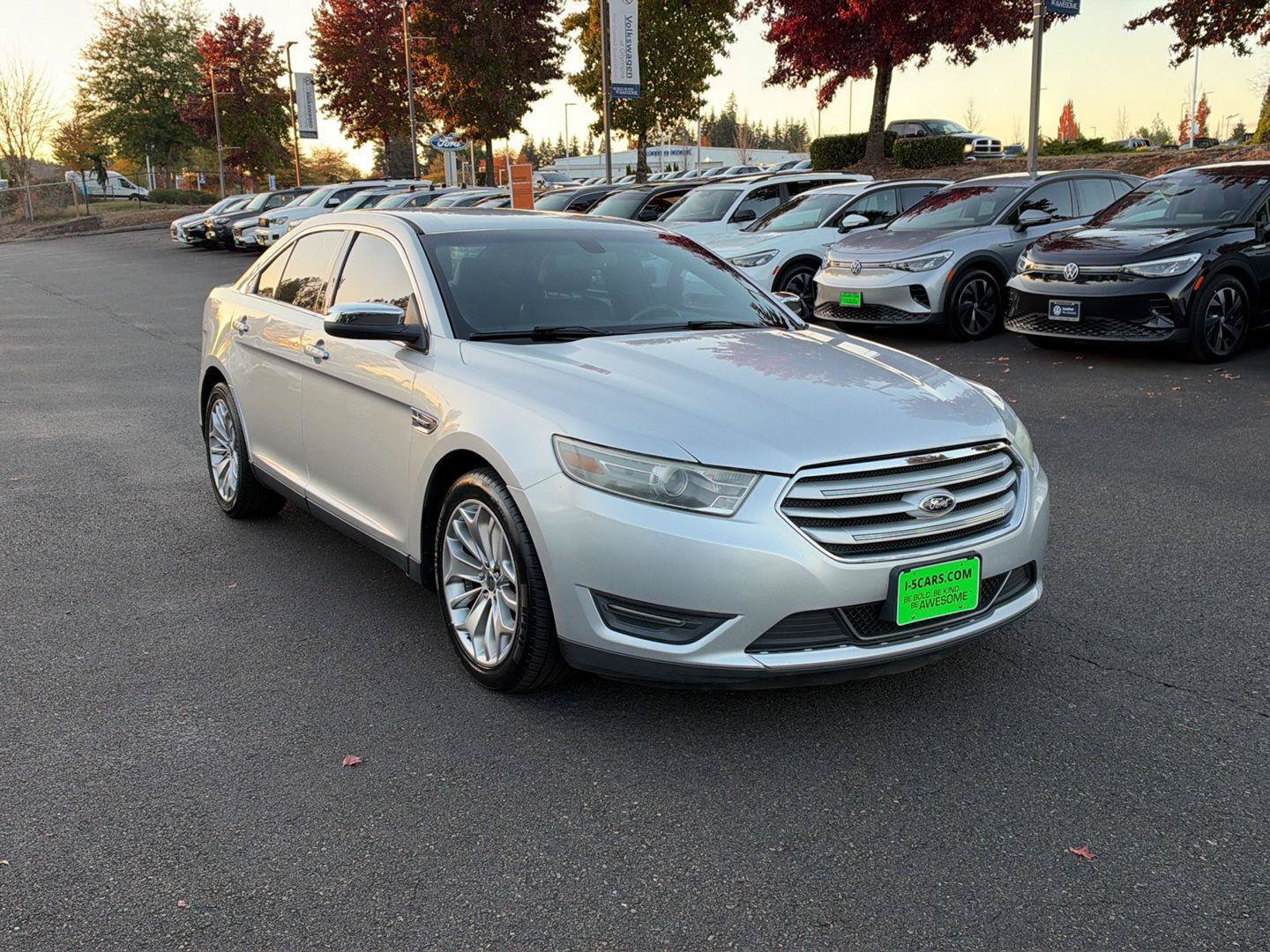 Used 2014 Ford Taurus Limited FWD image 4