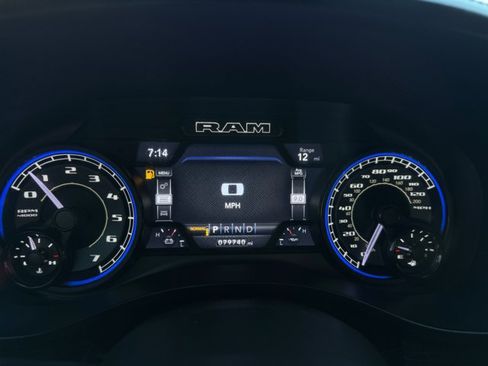 Used 2022 RAM 1500 Limited AWD/4WD image 16