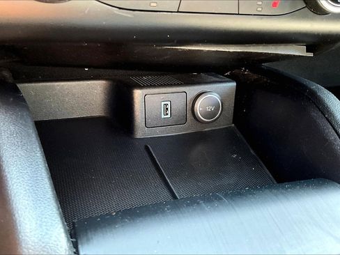 Used 2020 Ford Escape SE AWD/4WD image 32
