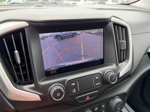 Used 2019 GMC Terrain SLT w/ Preferred Package FWD image 21