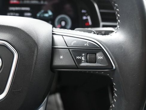 Used 2021 Audi Q8 Premium w/ Black Optic Package image 25