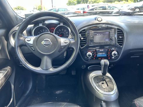 Used 2014 Nissan Juke SL AWD/4WD image 13