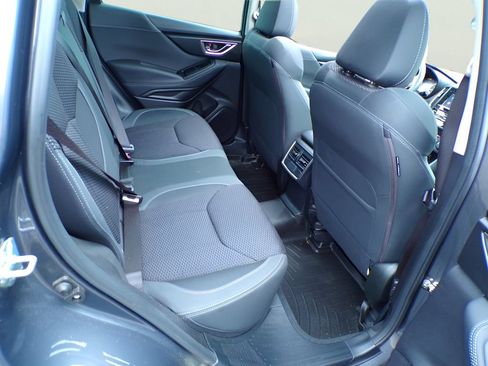Used 2023 Subaru Forester Premium AWD/4WD image 8