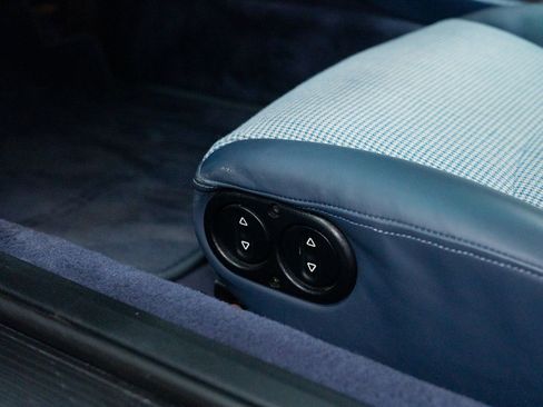 Used 1997 Porsche 911 Cabriolet image 21