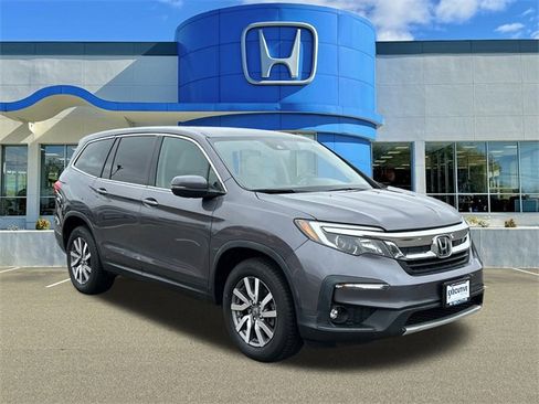 Used 2021 Honda Pilot EX image 1