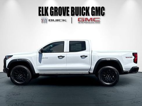 Used 2025 Chevrolet Colorado Trail Boss AWD/4WD image 7