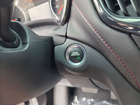 Used 2023 Chevrolet Equinox RS w/ RS Leather Package image 27