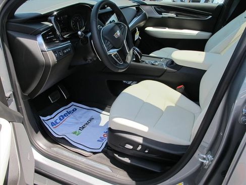 New 2026 Cadillac XT5 Sportv AWD/4WD image 11
