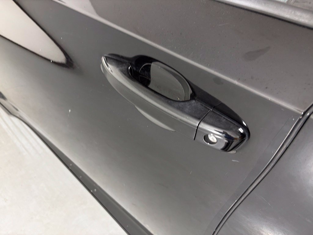 Used 2018 Honda Accord LX image 12