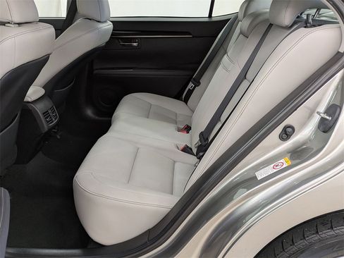 Used 2016 Lexus ES 350 image 25