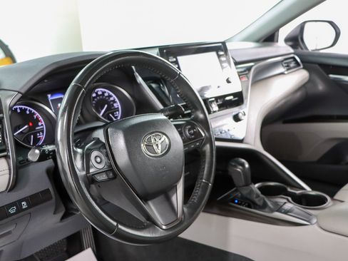 Used 2023 Toyota Camry SE FWD image 22
