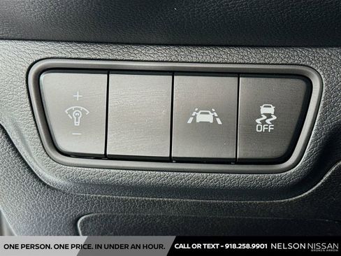 Used 2019 Kia Forte LXS FWD image 10