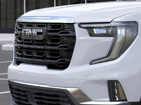 New 2026 GMC Acadia Elevation w/ Black Edition FWD image 13