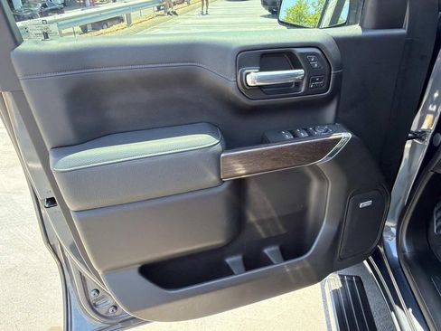 Used 2021 GMC Sierra 1500 Denali w/ Denali Ultimate Package AWD/4WD image 19