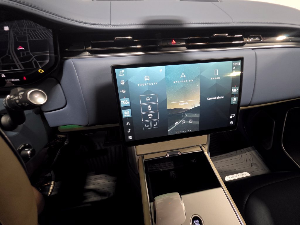New 2026 Land Rover Range Rover SV AWD/4WD image 23