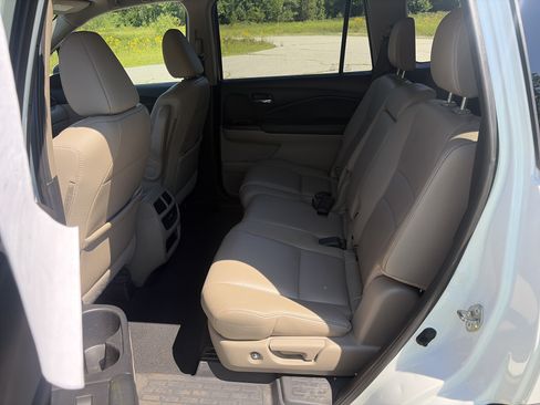 Used 2020 Honda Pilot EX-L image 16