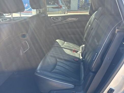 Used 2018 INFINITI QX60 FWD image 5