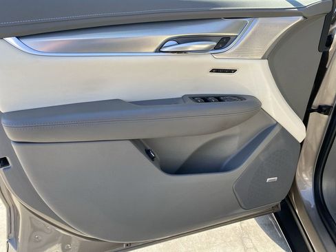 Used 2023 Cadillac XT5 Premium Luxury AWD/4WD image 23
