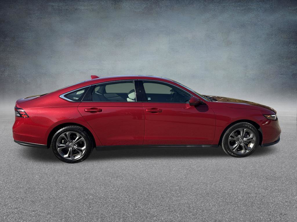 Used 2023 Honda Accord EX image 7