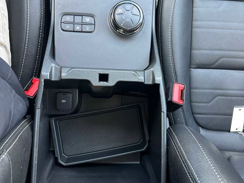 Used 2024 Ford Ranger Lariat w/ Trailer Tow Package image 22