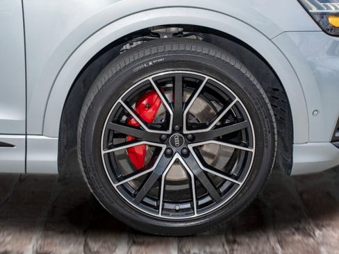 Used 2023 Audi Q8 Premium Plus w/ Premium Plus Package image 40